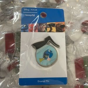 NWT trade Dory Disney pin